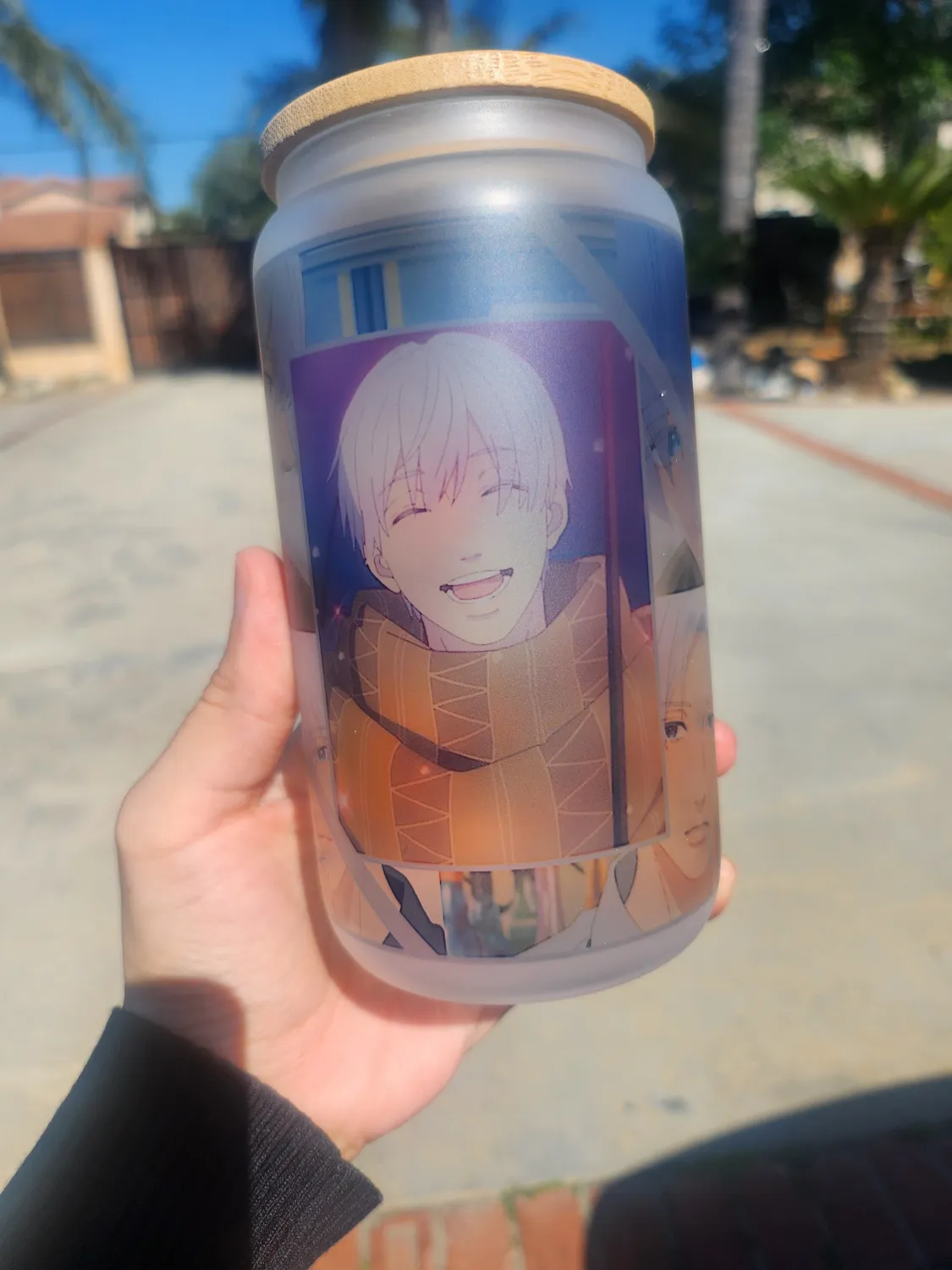 Anitaku Handsome Boyfriend 16oz glasskopp med bambuslokk