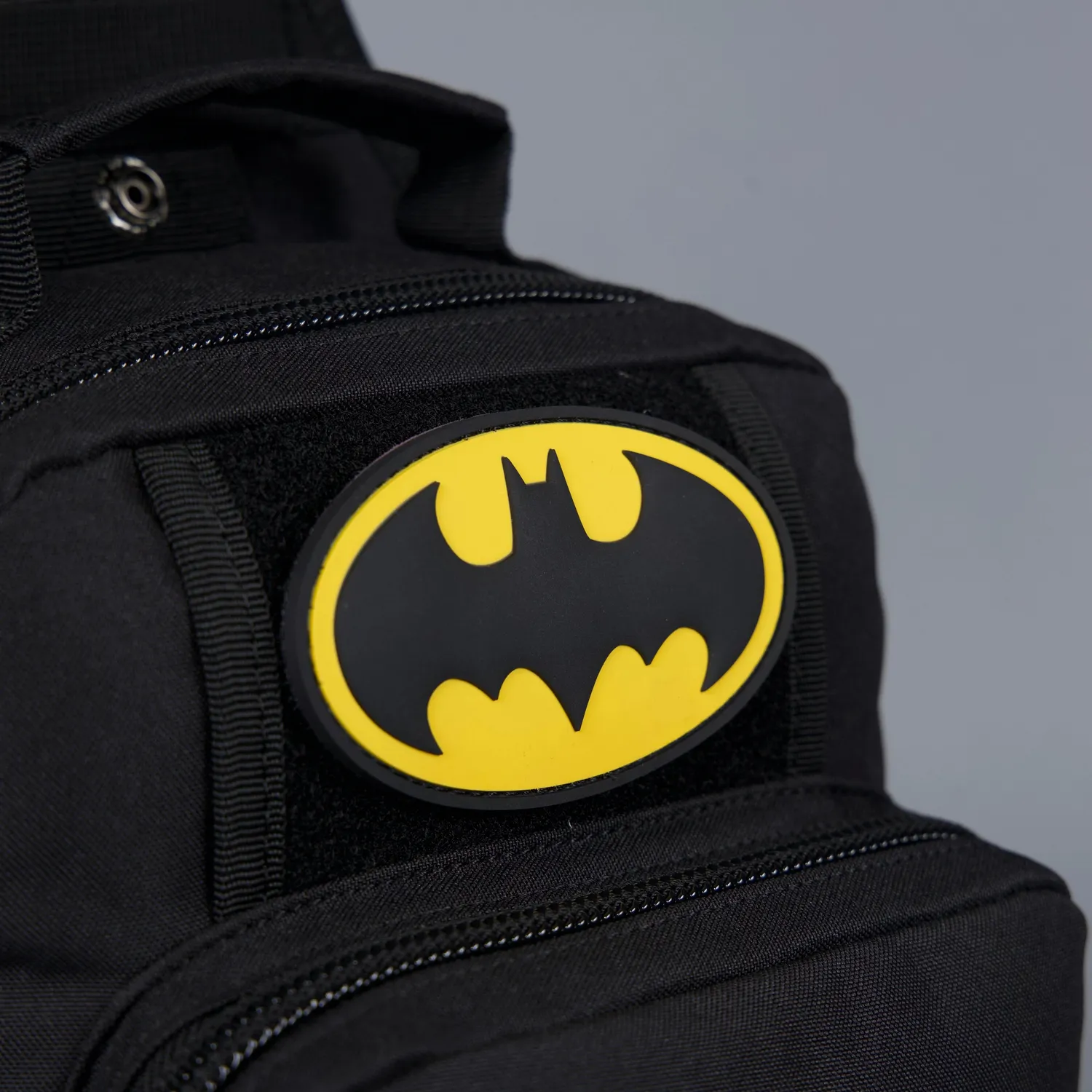 WOLFpak Batman 9L Tactical Sling Bag skulderveske