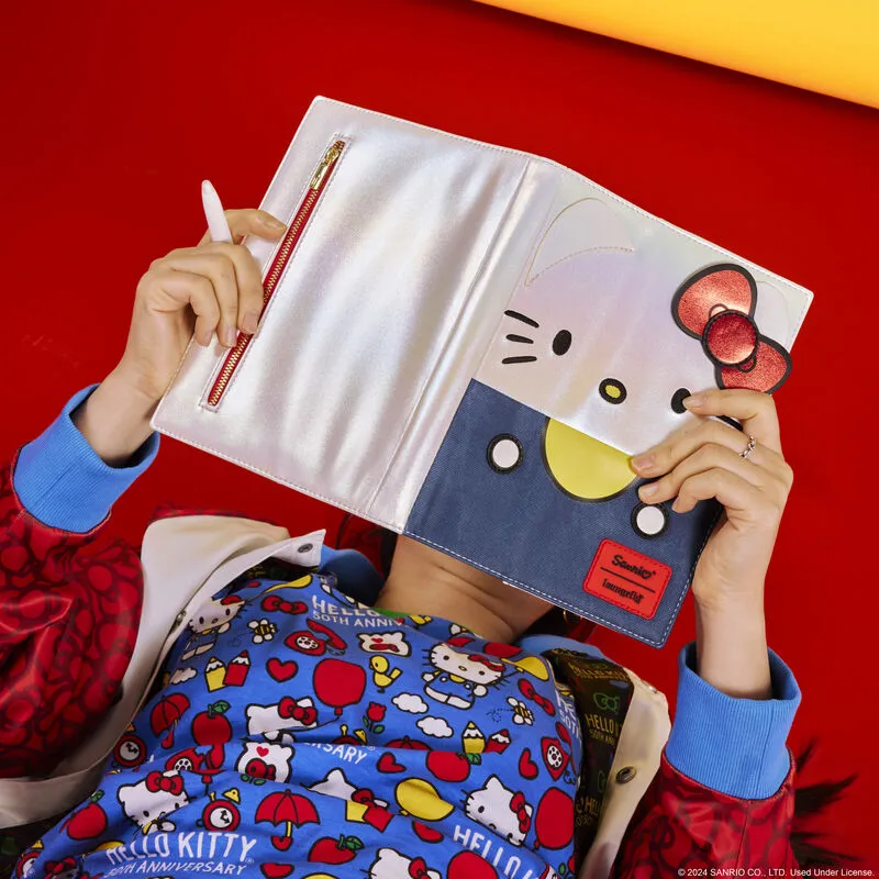Hello Kitty Loungefly 50th Anniversary Classic Journal notatbok
