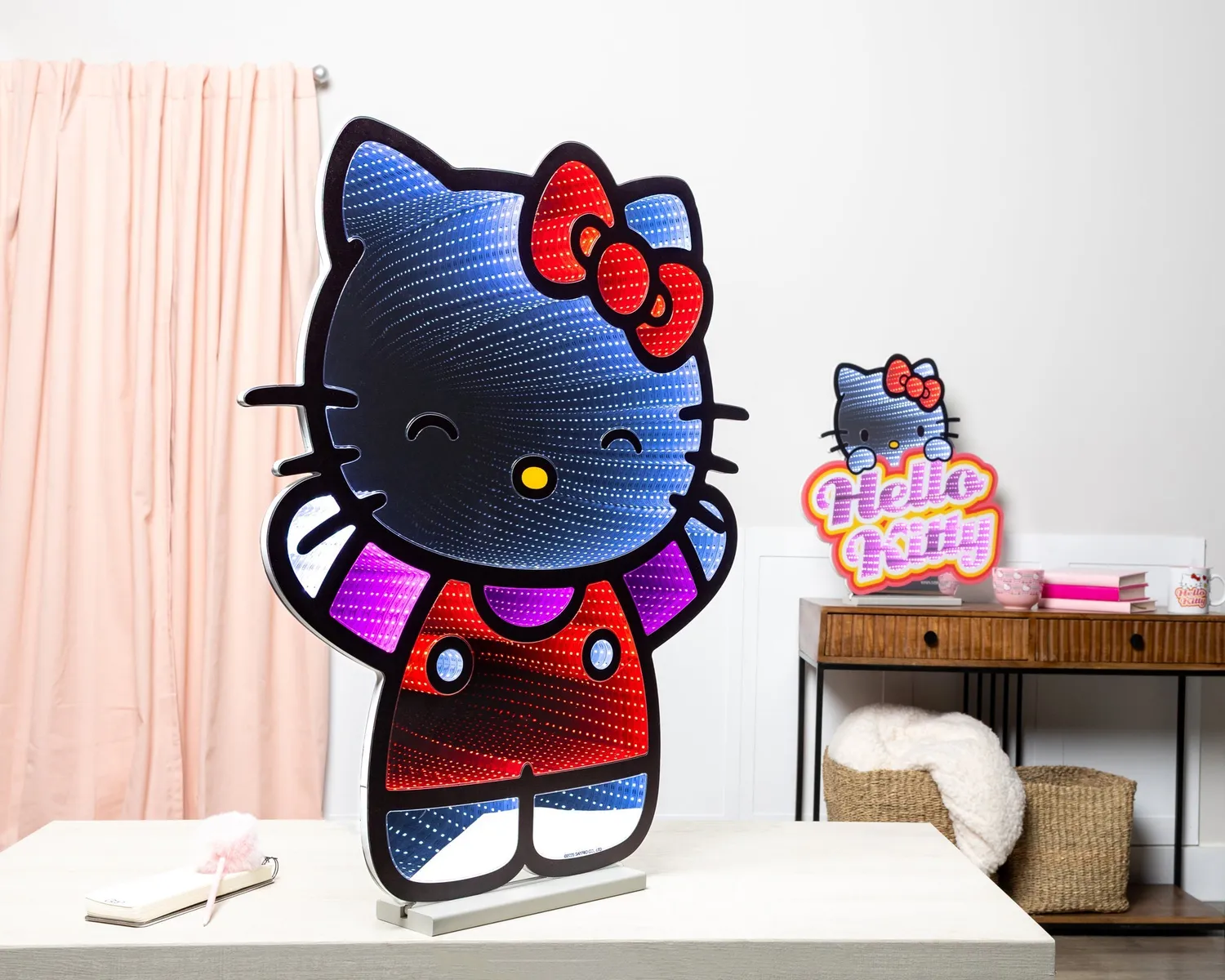 Hello Kitty Classic 32" Ekkolight dekorlampe LED