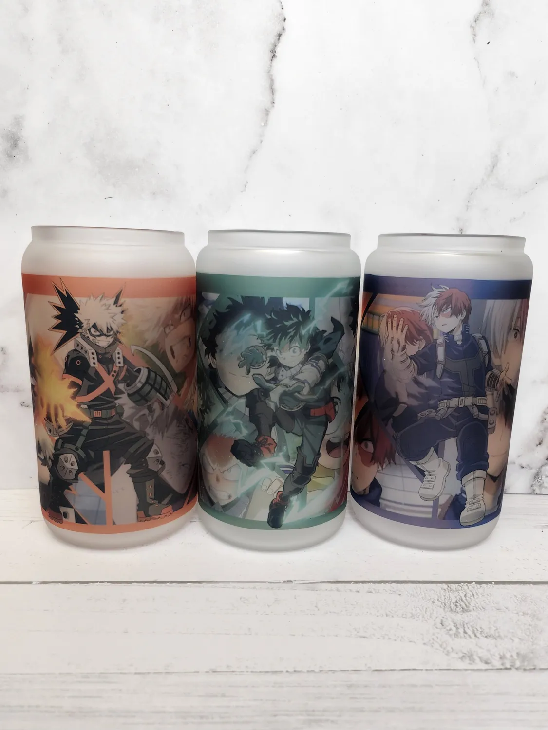 Anitaku Anime Hero Glass Can Tumbler – 473 ml med bambuslokk
