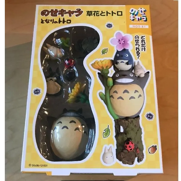 Neo Tokyo My Neighbor Totoro Stack & Balance Figure Set Totoro & Flower
