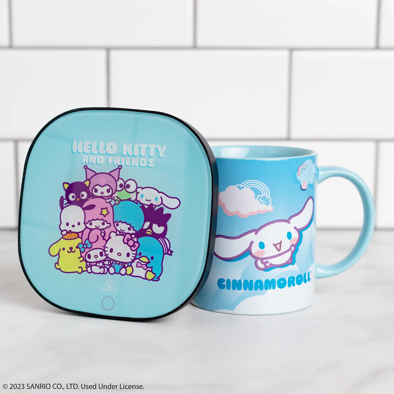 Hello Kitty Cinnamoroll Coffee Mug & Warmer Set krus og koppvarmer