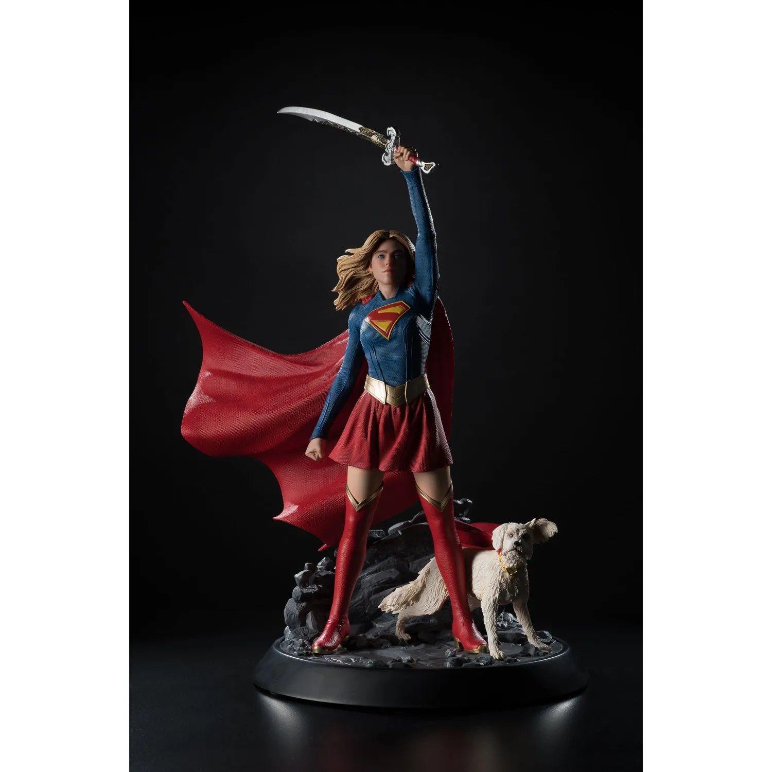 Batman Supergirl (2026 Movie) resinstatue 1/6 Krypto