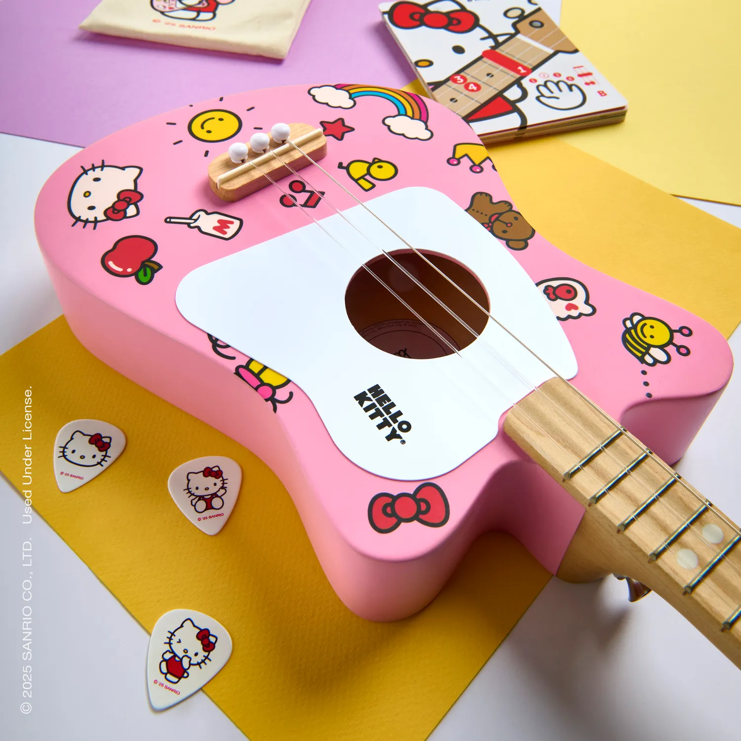 Hello Kitty x Loog Kids Mini akustisk gitar rosa 3-strengers