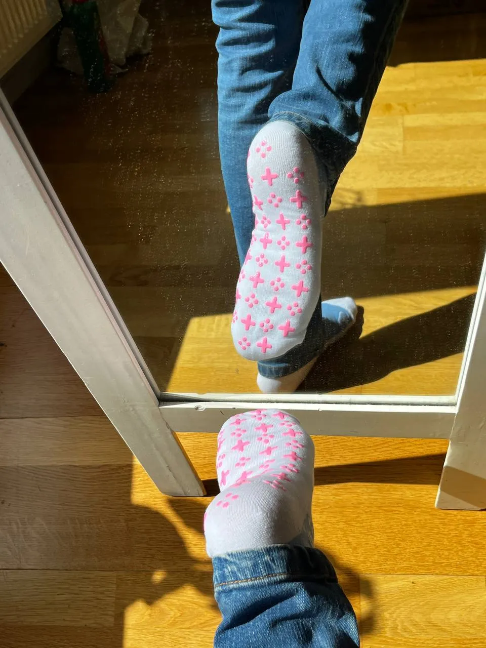 Kururu4ever Gamer Cat Crew Socks with Grips sokker 37–42 bomull med antiskli