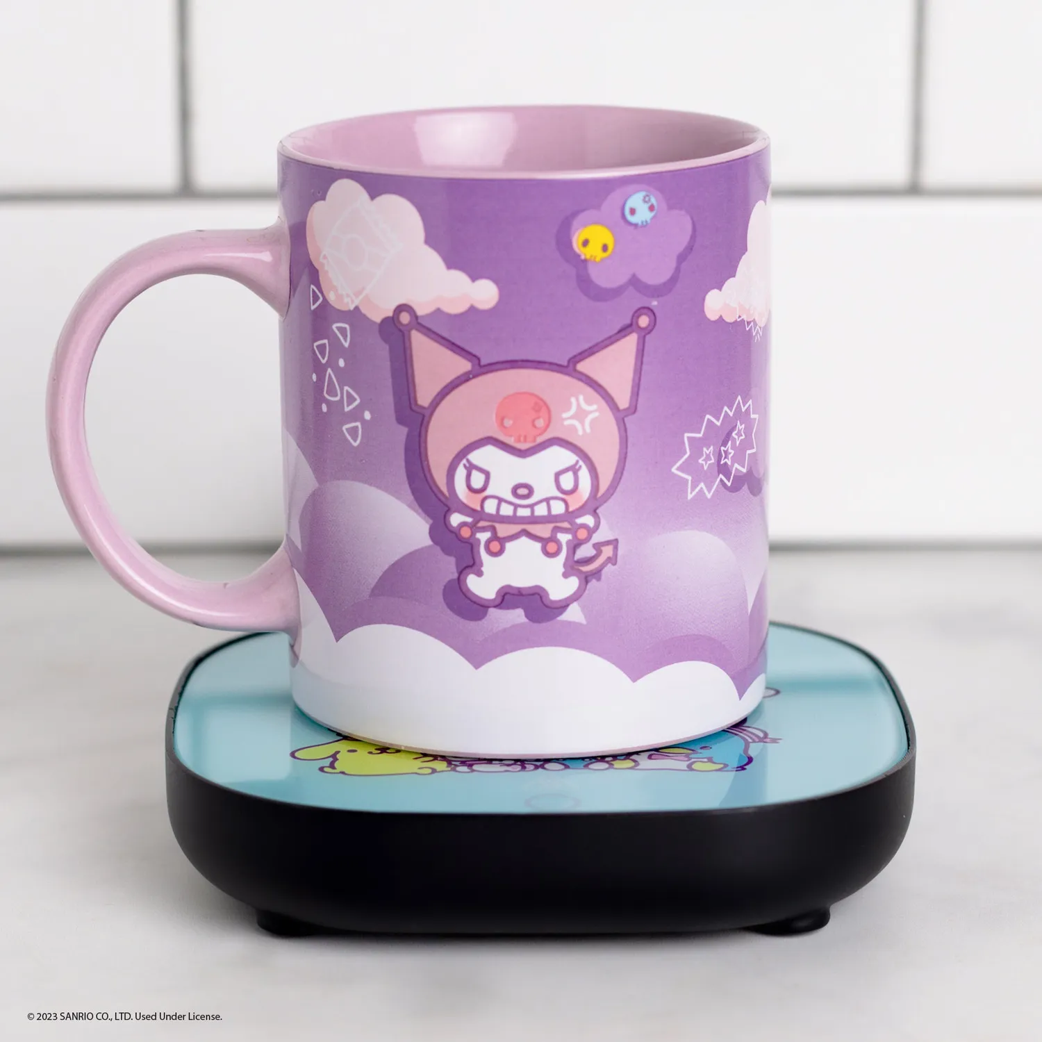 Hello Kitty Kuromi kopp med koppvarmer, svart