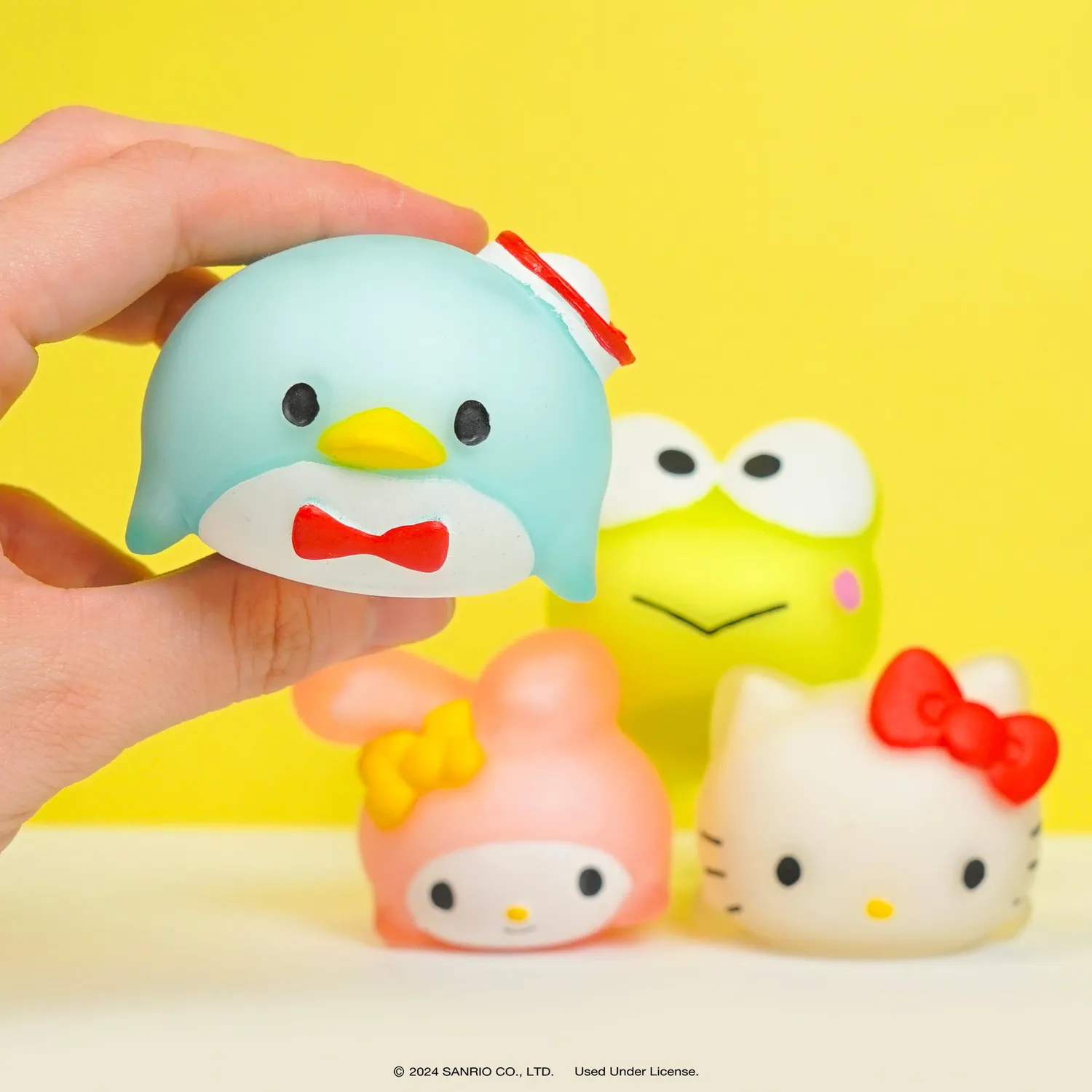Hello Kitty Tuxedosam Mochi SquiSHU klemmeleke – myk squishy