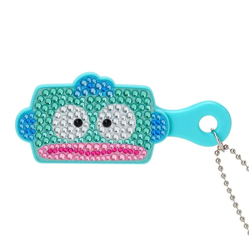 Hello Kitty Hangyodon Mini Bling Brush Charm børsteanheng med rhinsteiner