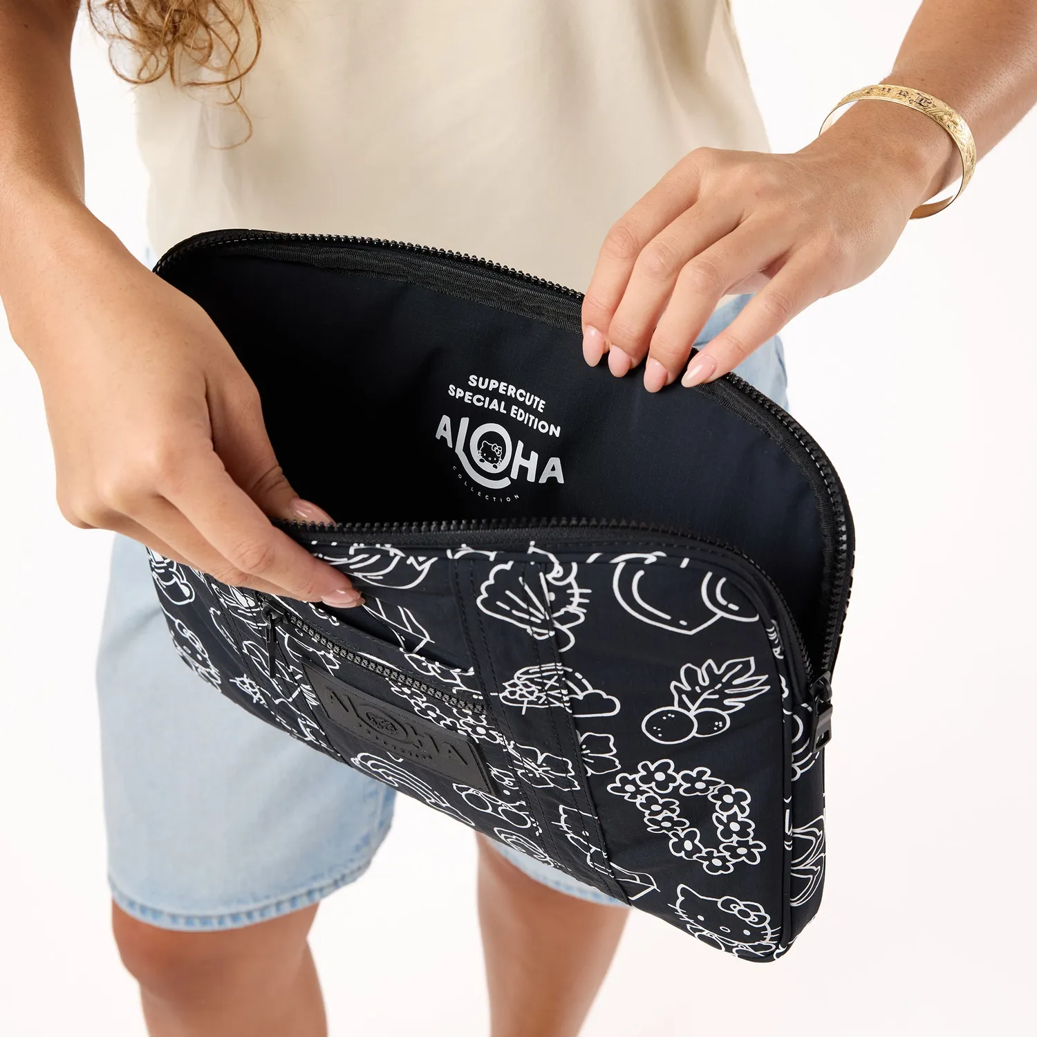 Hello Kitty x Aloha Collection Keep It Light 13-tommers laptopetui svart