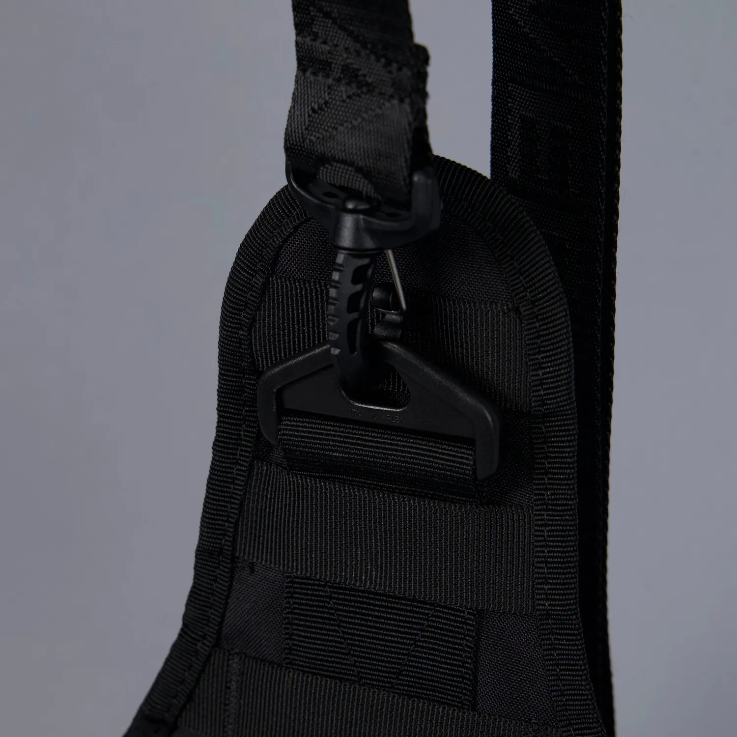 WOLFpak Batman 9L Tactical Sling Bag skulderveske