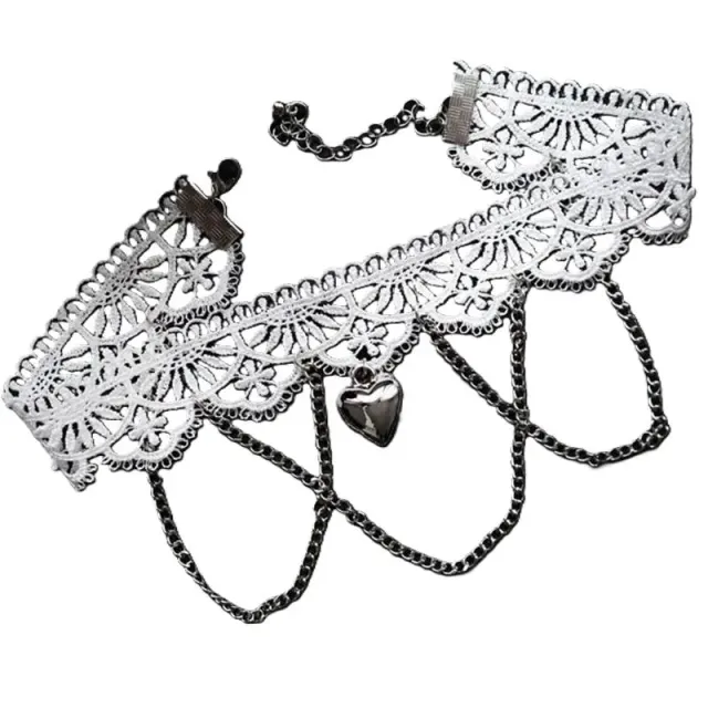 Neo Tokyo Lolita Fashion White Lace Choker & Heart Pendant choker hvit