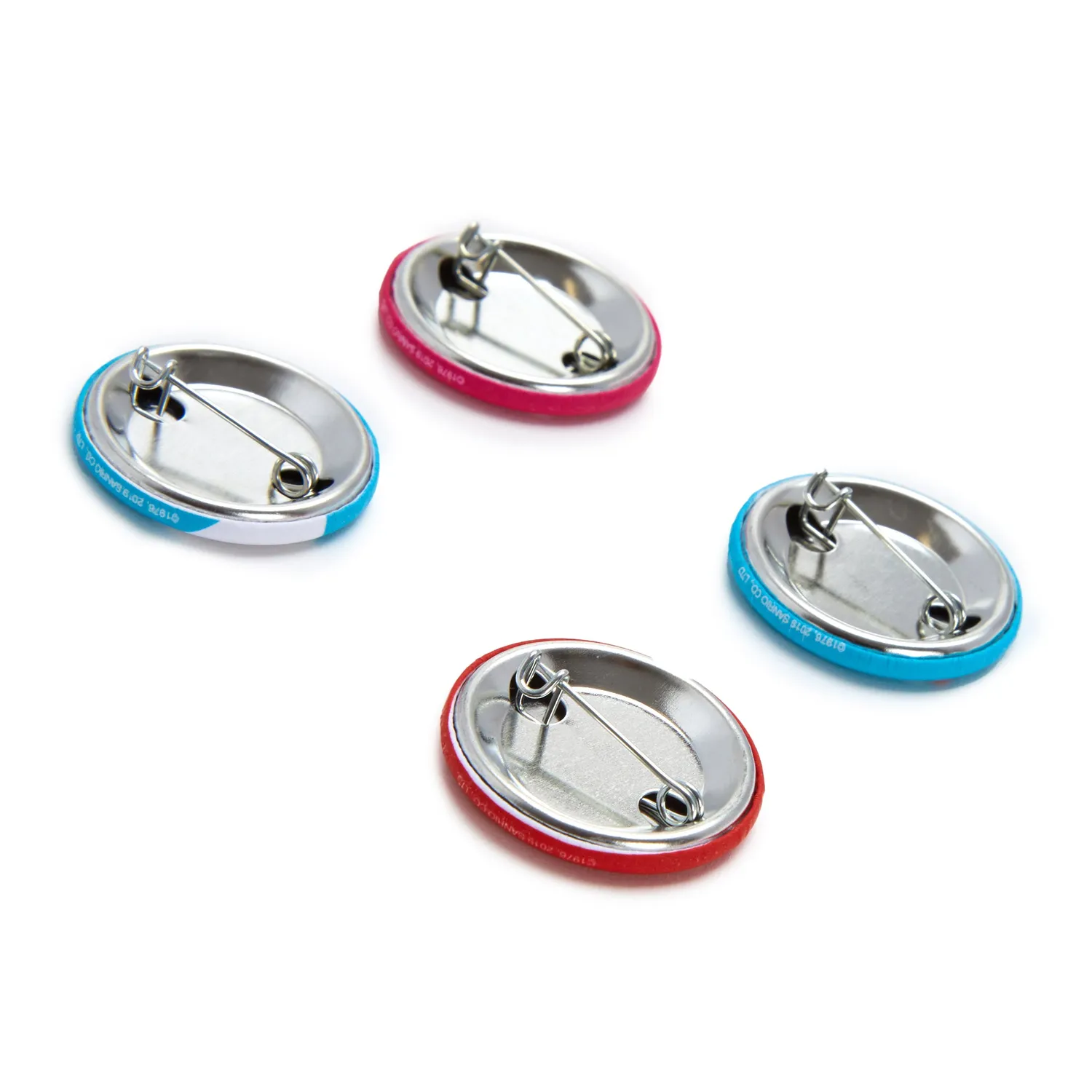 Hello Kitty Friends Around The World Tour knapper 4-pakning grafisk motiv