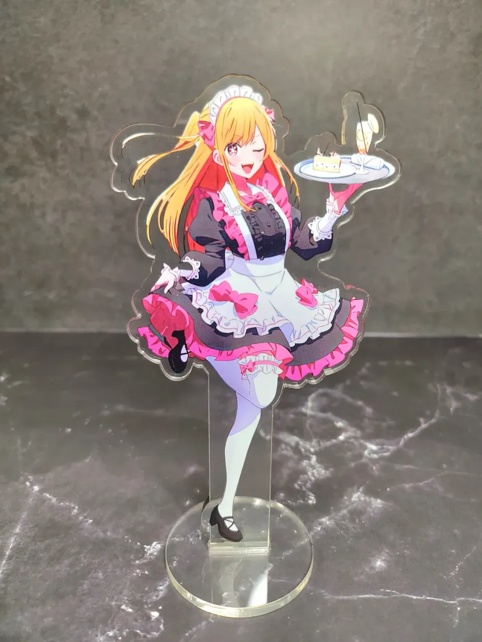 Anitaku Oshi no Ko Ruby Hoshino akrylstand maid