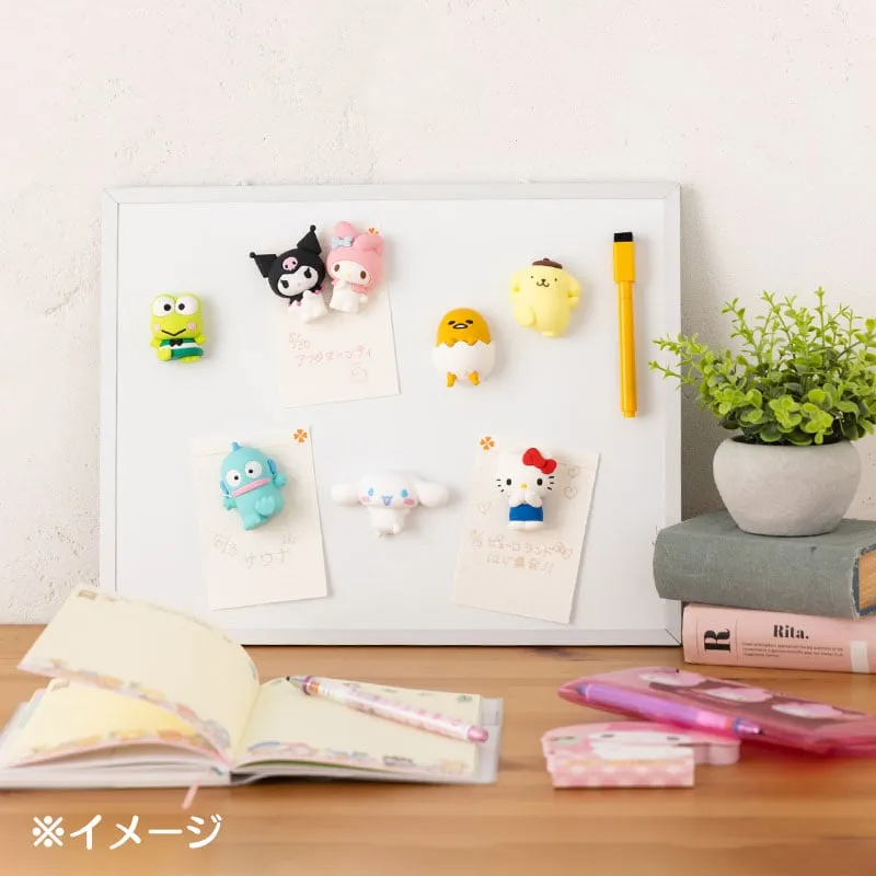 Hello Kitty Gudetama Mini Mascot magnet