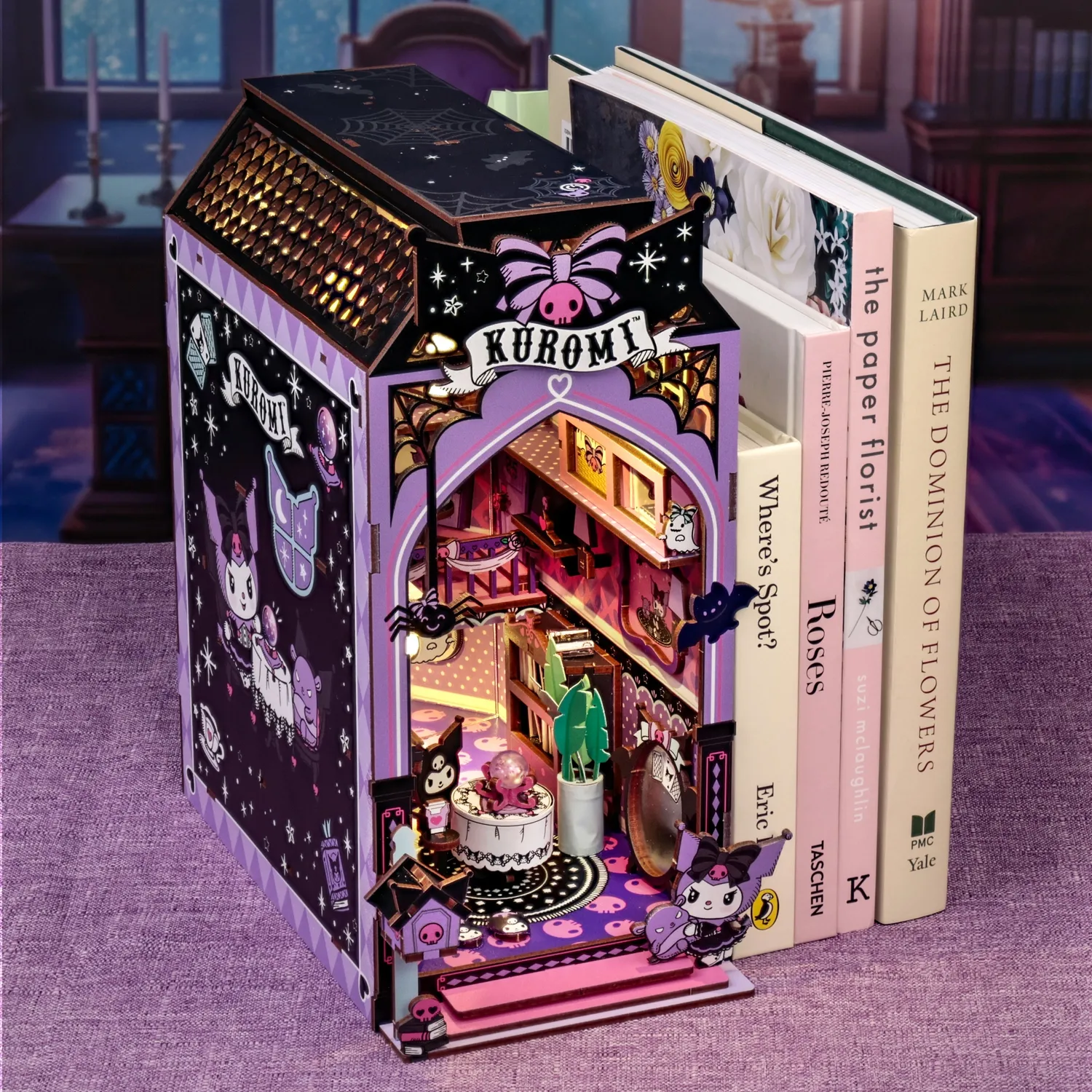 Kuromi Spooky House DIY Book Nook byggesett med LED