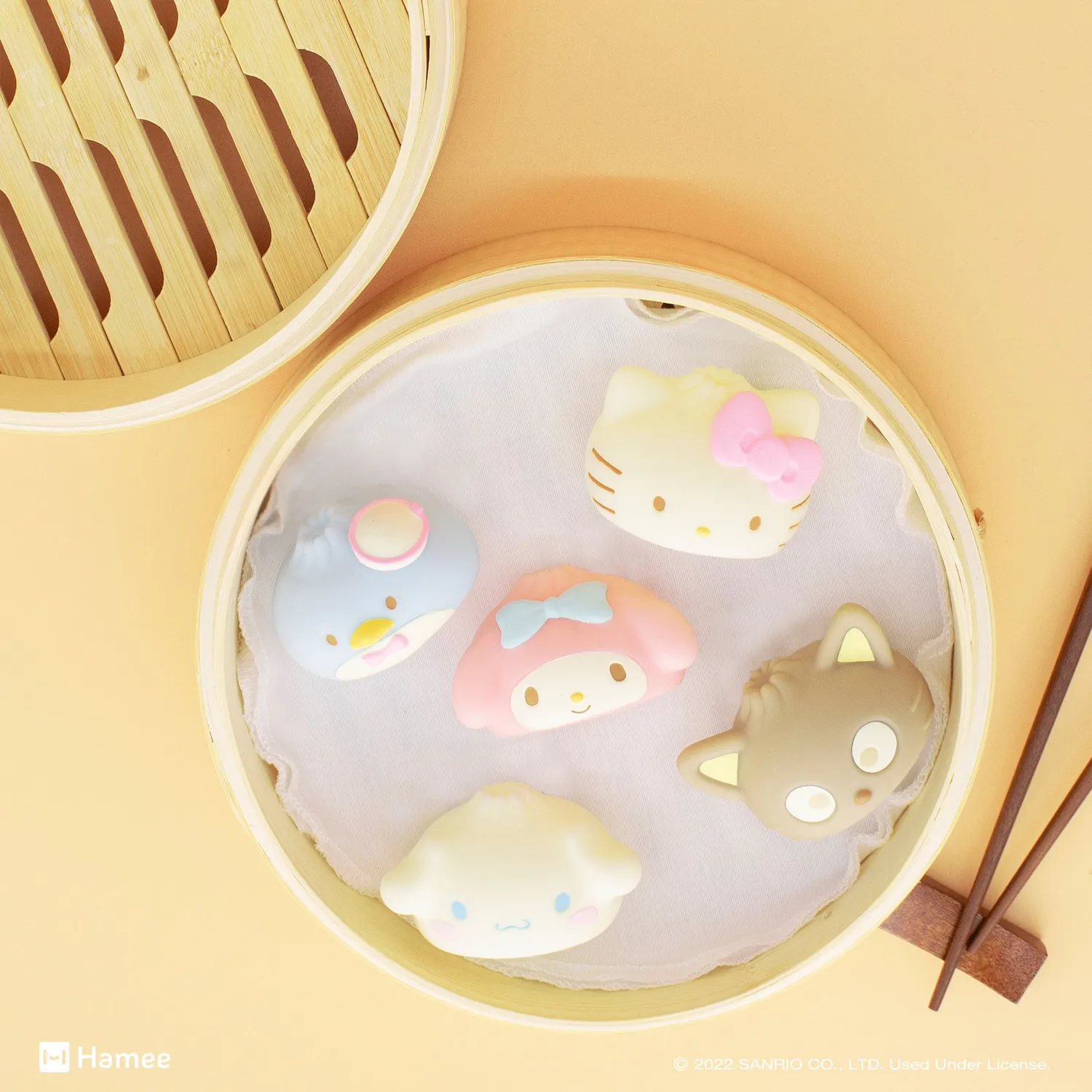 Hello Kitty and Friends Steamed Bun Capsule Squishies (Series 3) squishy 1 stk tilfeldig