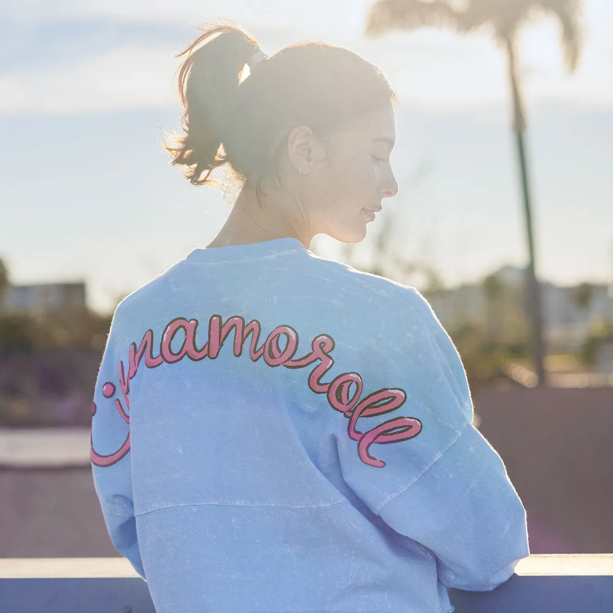 Hello Kitty Cinnamoroll x JapanLA Ribbons Cropped Spirit Jersey genser blå