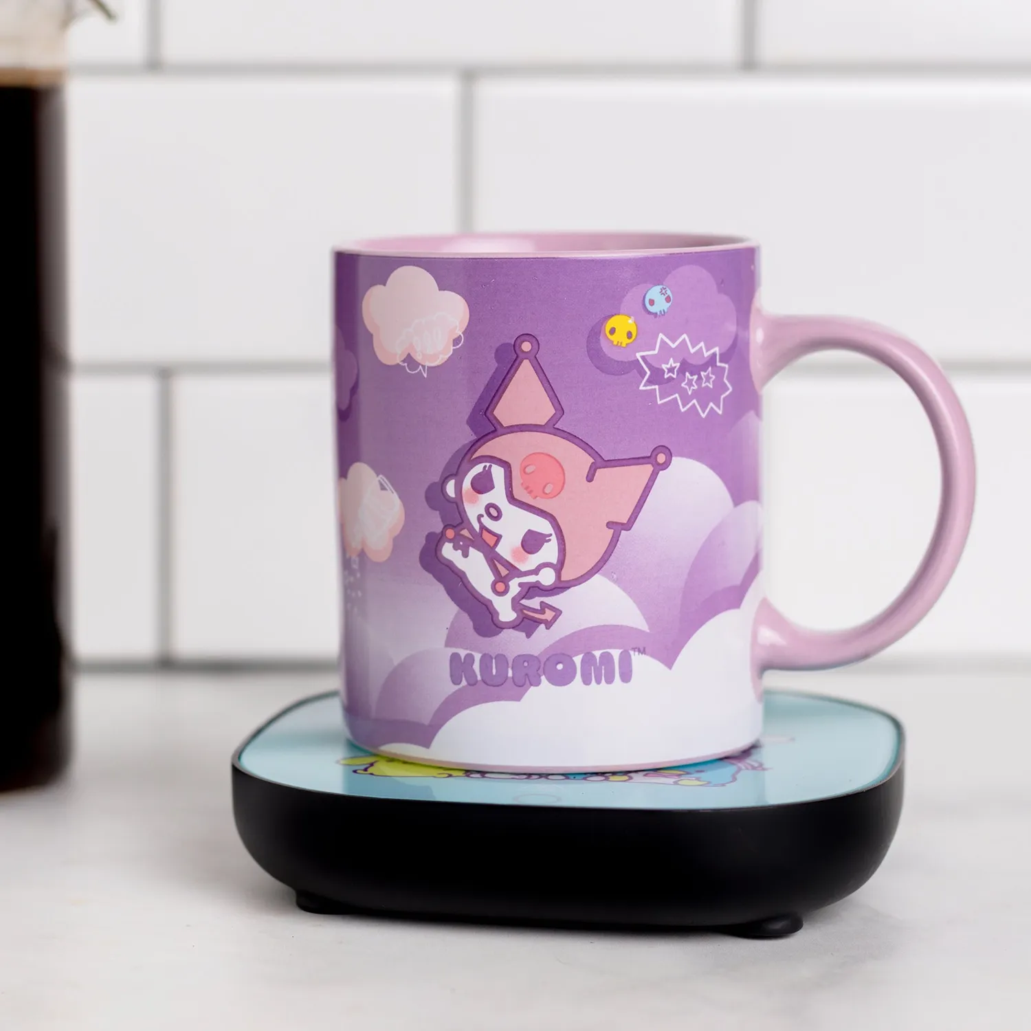 Hello Kitty Kuromi kopp med koppvarmer, svart