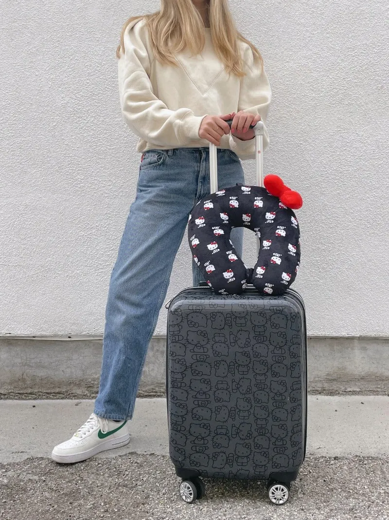 Hello Kitty FUL 22" Pose Hardshell Luggage koffert svart 22 tommer utvidbar